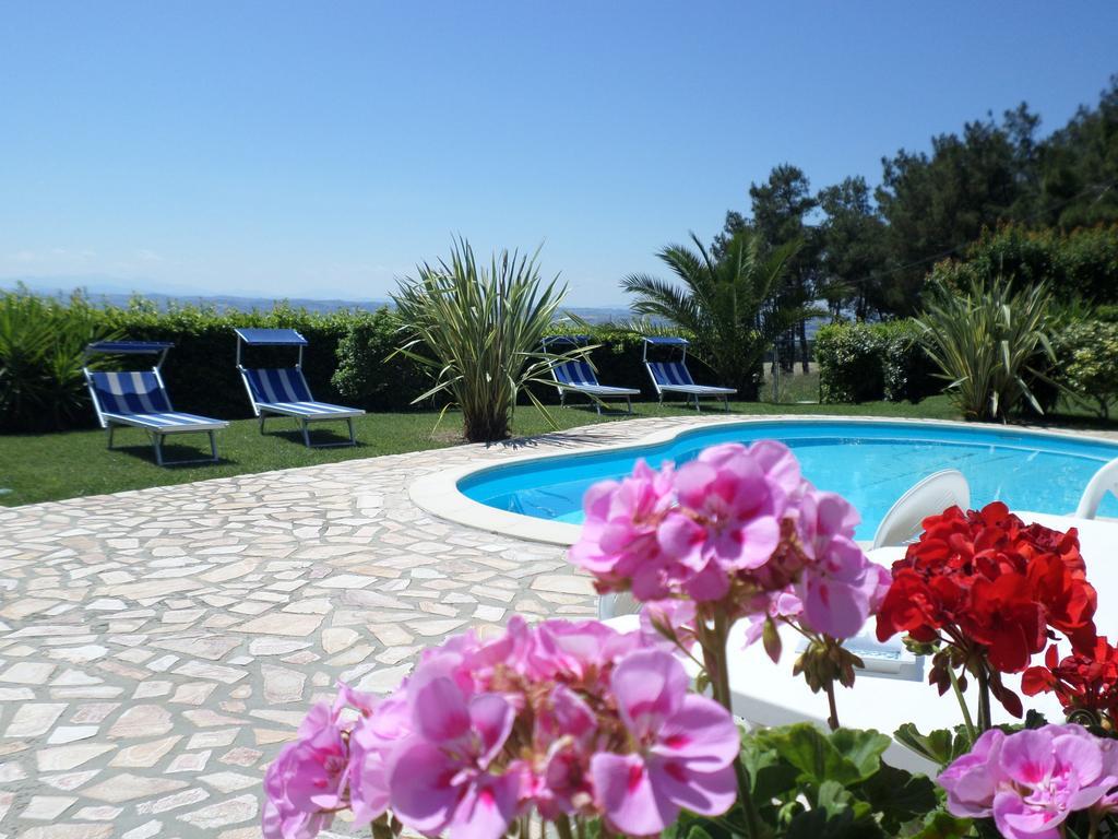 Bed And Breakfast " Il Tesoro Di Mario " Фальконара-Мариттіма Екстер'єр фото