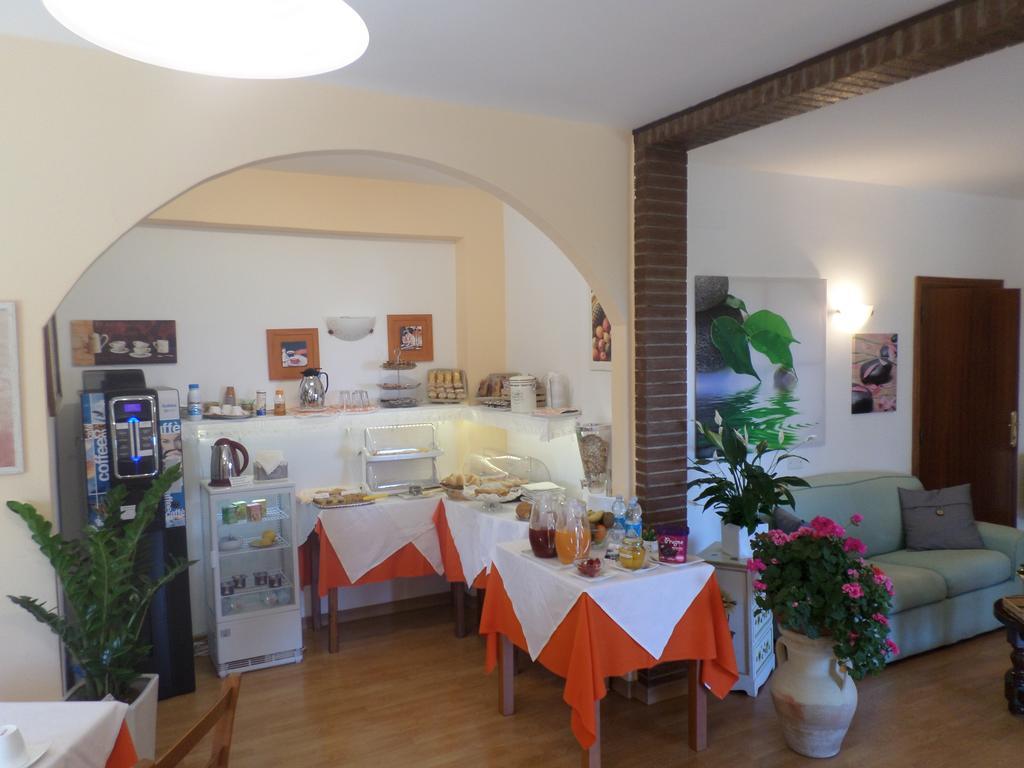 Bed And Breakfast " Il Tesoro Di Mario " Фальконара-Мариттіма Екстер'єр фото